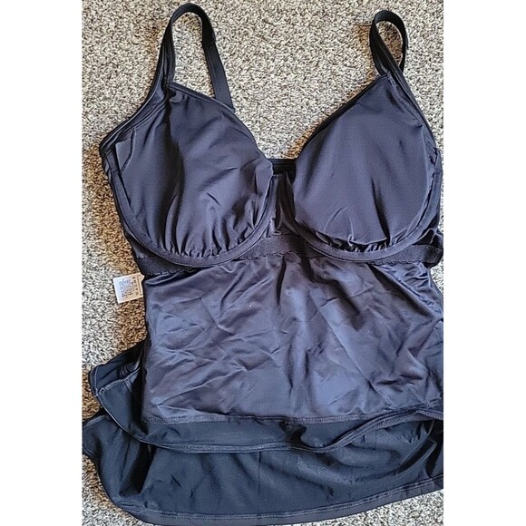 Swim Top Black 18 DD Wrap Front XL Solid Underwire Tummy Control Lands End S918 - Picture 5 of 7